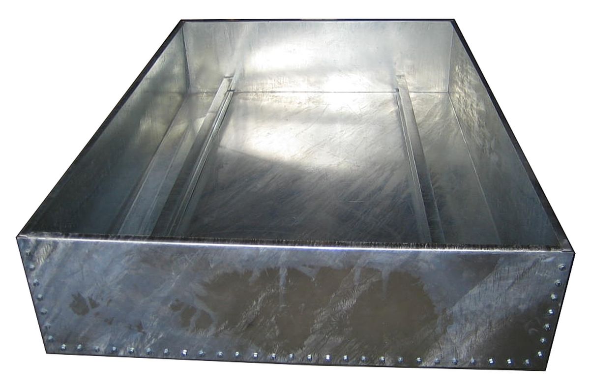 Trafo-Ölauffangwanne TAW K-5 feuerverzinkt mit abnehmbarer Kurzseite